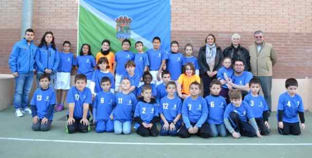 Equipos de las Escuelas Deportivas de Fútbol Sala Alevín y de Multideporte estrenan equipaciones para los Juegos Deportivos Provinciales 2015